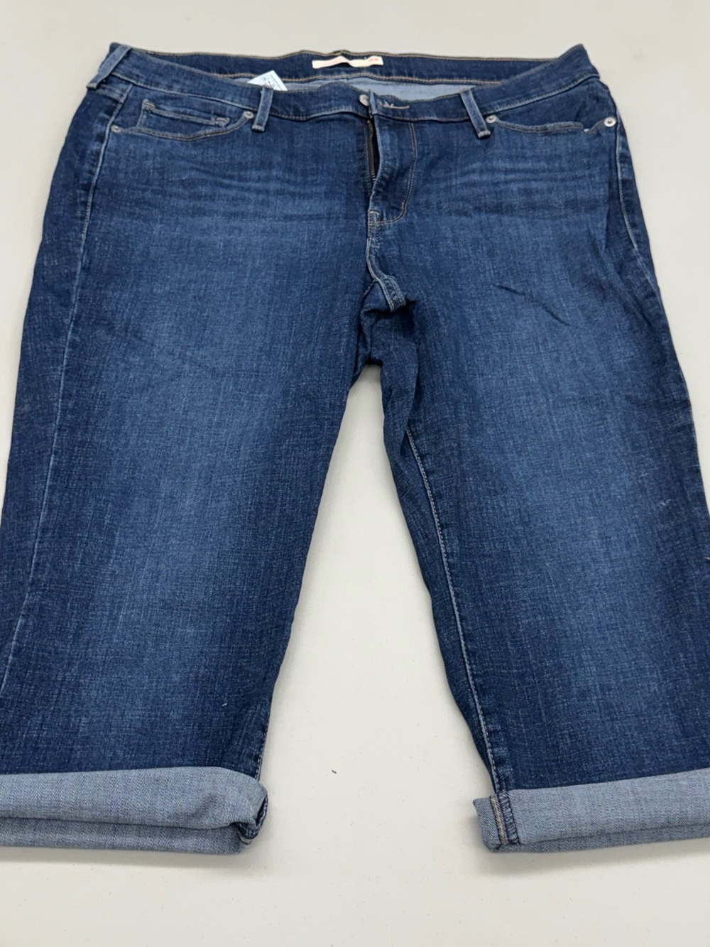 Levi's Dark Blue Denim Cropped Roll-Cuff Capri Jeans